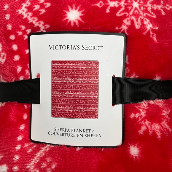 PINK Victoria s Secret Bedding Victorias Secret Blanket Sherpa